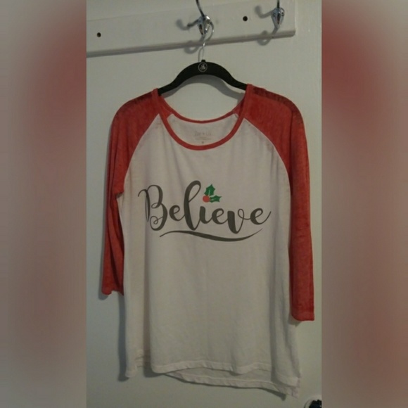 Liv + Zoe Tops - Liv + Zoe Believe Top Size Medium